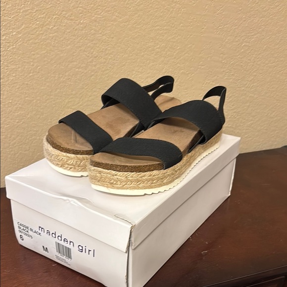 Madden Girl Cassie Espadrille Sz 6 - Picture 1 of 8
